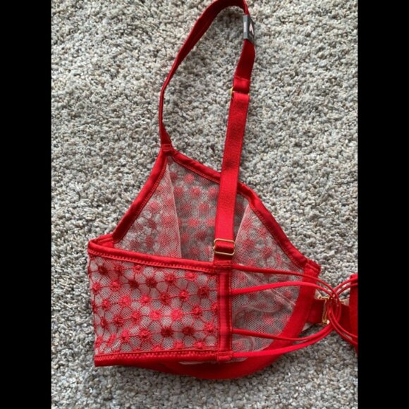 New Red Lace Bra - Picture 8 of 10